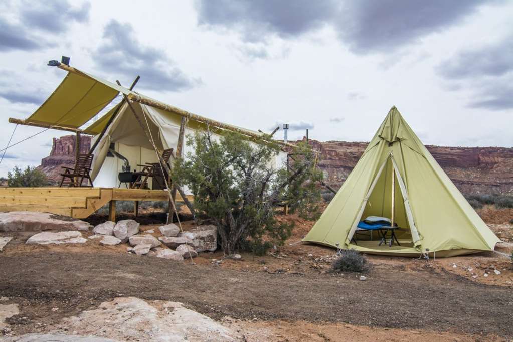 Under Canvas Moab Oda fotoğraf